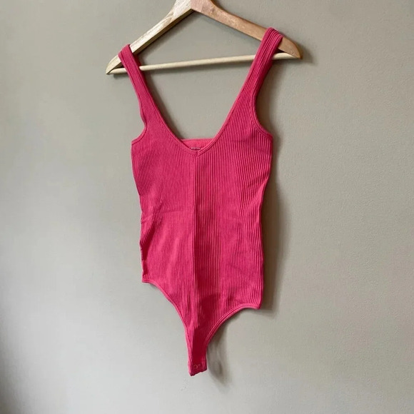 NWOT Intimately Free People Women's Size M/L Sleeveless Ribbed Bodysuit Hot Pink - Picture 7 of 14